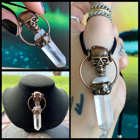 Skull crystal necklace . Clear crystal quartz electroplated copper skull leather - Picture 2 of 16